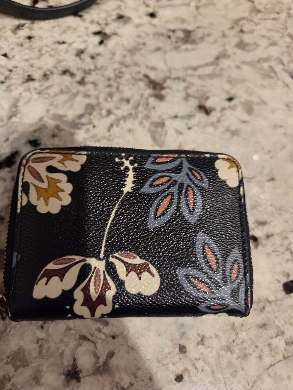 Tory Burch Deep Navy Saffiano Crossbody Bag with Black Floral Zip Wallet - Picture 9 of 9